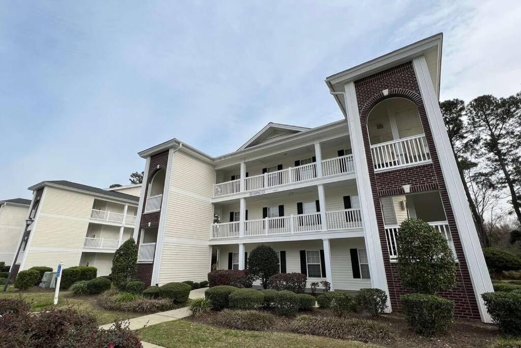 Golf & Beach Condo Getaway! 미를 비치 외부 사진
