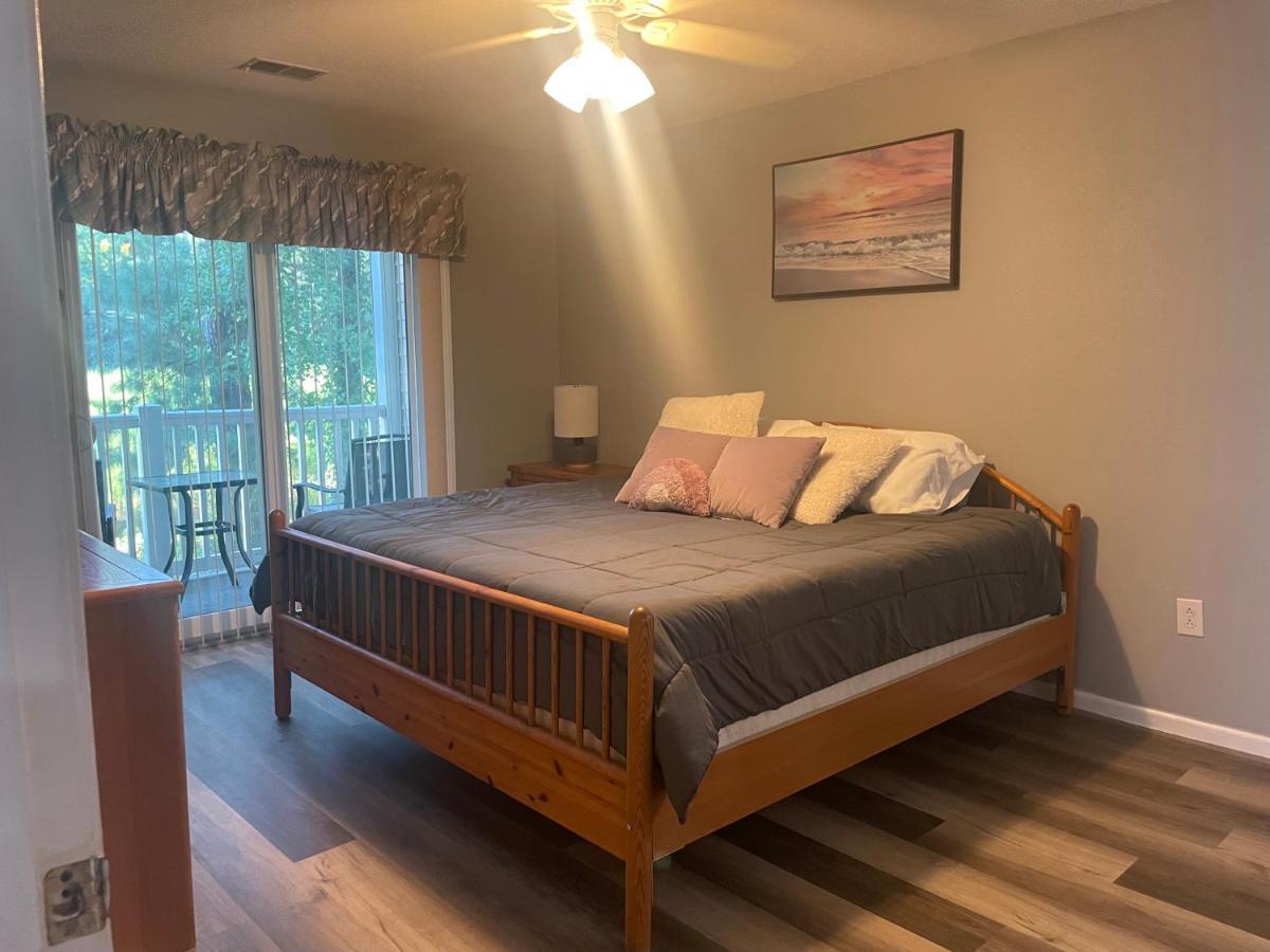 Golf & Beach Condo Getaway! 미를 비치 외부 사진